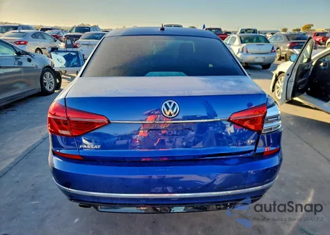 2016 Volkswagen Passat S z USA, uszkodzony, nr VIN 1VWAS7A33GC064121
